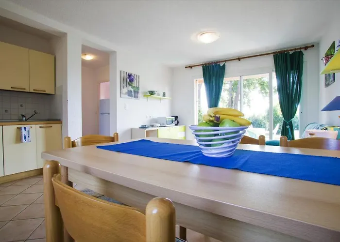 2 People - 150 M From De Sea - Apartment *